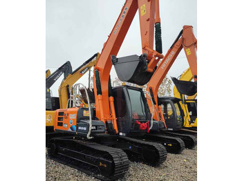 Vikšrinis ekskavatorius HITACHI ZX120