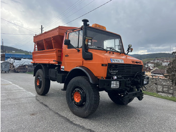 Sniego valymo mašina UNIMOG U1500
