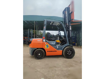 Dyzelinis krautuvas TOYOTA