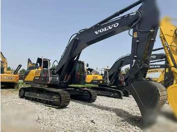 Vikšrinis ekskavatorius VOLVO EC300