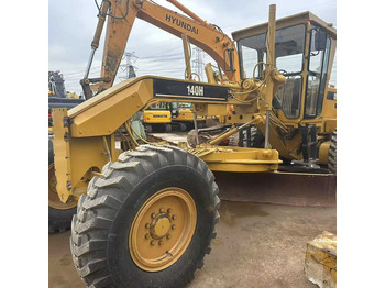 Greideris CATERPILLAR 140H