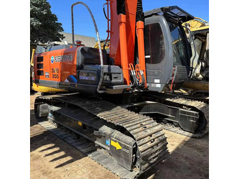 Vikšrinis ekskavatorius HITACHI ZX200