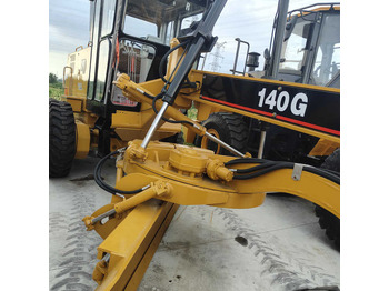 Greideris CATERPILLAR 140H