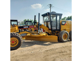 Greideris CATERPILLAR 140H