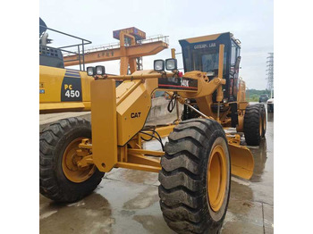 Greideris CATERPILLAR 140H
