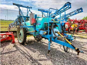 Prikabinamas purkštuvas BERTHOUD