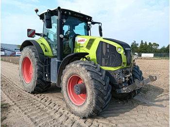 Traktorius CLAAS Axion 870