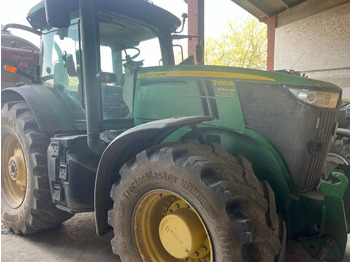 Traktorius JOHN DEERE 7230R