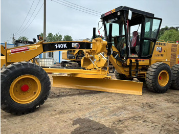 Statybinė technika CATERPILLAR 140K