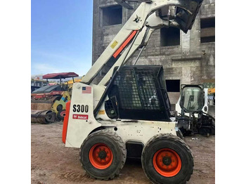 Mini krautuvas BOBCAT S300