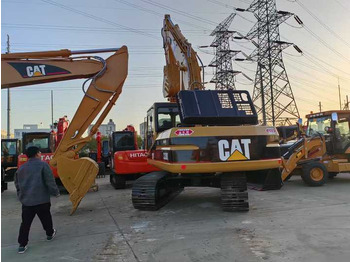 Ekskavatorius Used Cat Excavator Japan 20 Tons Digger Machinery Caterpillar CAT 320BL for Sale Cat 320B 320BL 320C 320D 320CL 320DL in Stock: foto 3
