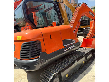 Vikšrinis ekskavatorius DOOSAN DX55