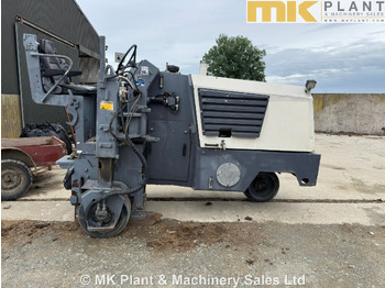 Asfalto freza WIRTGEN