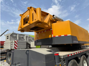 Autokranas XCMG XCA260