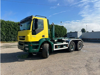 Hook-lift sunkvežimis IVECO Trakker