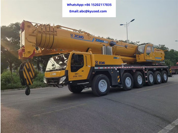 Visureigis kranas XCMG QY180