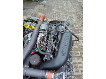 Variklis SCANIA 4