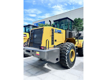 Ratinis krautuvas XCMG XC968
