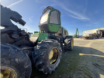 Harvesteris JOHN DEERE