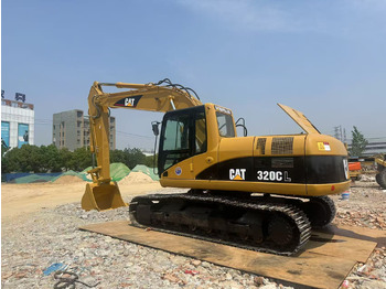 Vikšrinis ekskavatorius CATERPILLAR 320CL