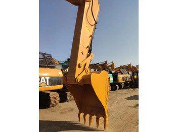 Vikšrinis ekskavatorius CATERPILLAR 330D: foto 4