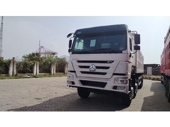 Savivartis sunkvežimis SINOTRUK HOWO