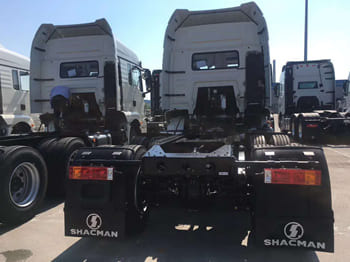 SHACMAN Shacman Tractor Cargo Truck for Sale in Namibia lizingą SHACMAN Shacman Tractor Cargo Truck for Sale in Namibia: foto 2 SHACMAN Shacman Tractor Cargo Truck for Sale in Namibia lizingą SHACMAN Shacman Tractor Cargo Truck for Sale in Namibia: foto 2