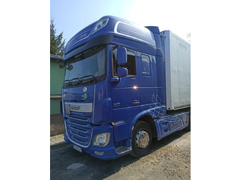 Vilkikas DAF XF 106 460
