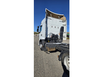 Vilkikas RENAULT PRENIUM: foto 5