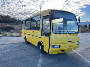 Mokyklinis autobusas IVECO