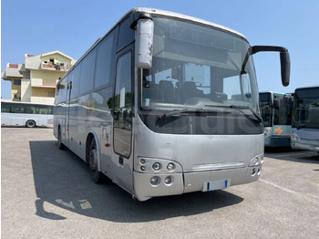 Priemiestinis autobusas TEMSA