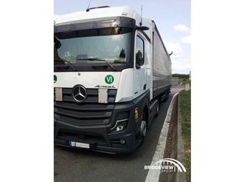 Vilkikas MERCEDES-BENZ Actros 1845
