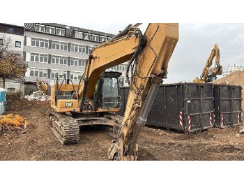 Vikšrinis ekskavatorius CATERPILLAR 330