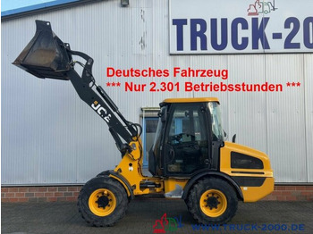 Ratinis krautuvas JCB 407