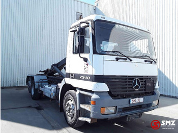 Konteineris-vežimus/ Sukeisti kūną sunkvežimis MERCEDES-BENZ Actros 2540