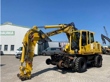 Vikšrinis ekskavatorius ATLAS