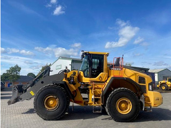 Ratinis krautuvas VOLVO L180H