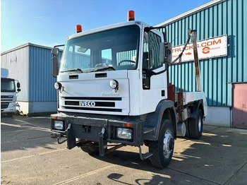 Nuožulnaus pakėlimo ant platformos sunkvežimis IVECO EuroCargo 135E