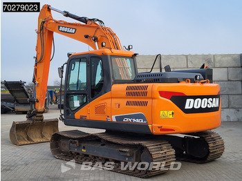 Vikšrinis ekskavatorius Doosan DX140 LC-5: foto 3