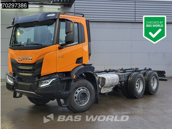 Važiuoklės sunkvežimis IVECO X-WAY