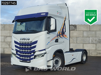 Vilkikas IVECO S-WAY