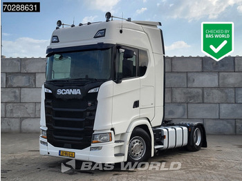 Vilkikas SCANIA S 450
