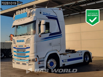 Vilkikas SCANIA S 520
