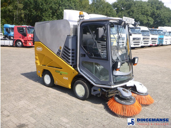 Gatvių šlavimo mašina Applied sweeper Green machine 636: foto 2