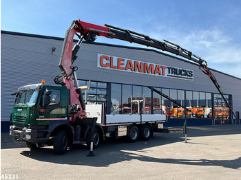 Sunkvežimis su kranu IVECO Trakker