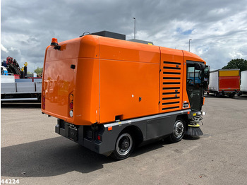 Ravo 540 Euro 6 lizingą Ravo 540 Euro 6: foto 4 Ravo 540 Euro 6 lizingą Ravo 540 Euro 6: foto 4