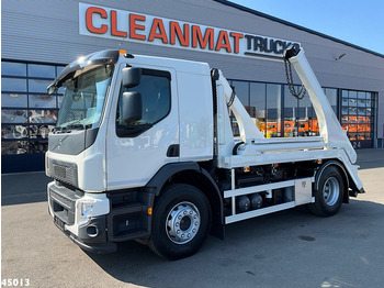 Nuožulnaus pakėlimo ant platformos sunkvežimis VOLVO FE