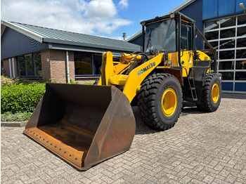 Ratinis krautuvas KOMATSU WA320-5