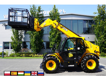 Teleskopinis ratinis krautuvas JCB
