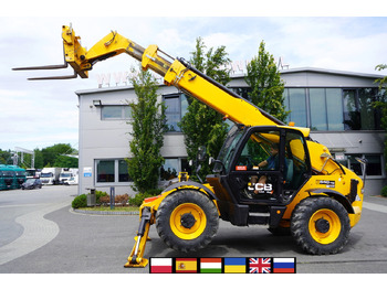 Teleskopinis ratinis krautuvas JCB